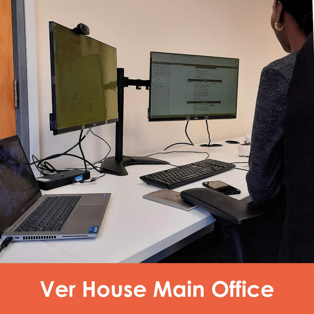 Ver House Hot Desk